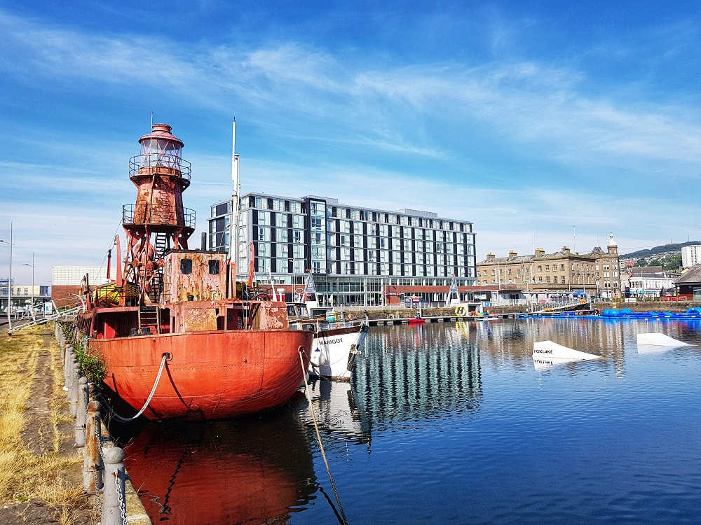 Scotland: Day 1 and 2: Dundee: Delay…